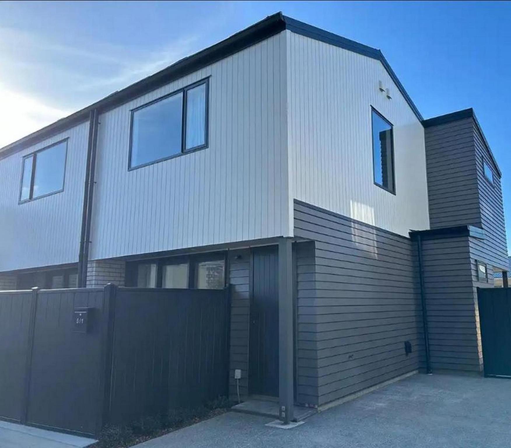 Central Modern 3-Bedroom,3- Bathroom House With Patio And Carpark- Lower Hutt City Centre Esterno foto
